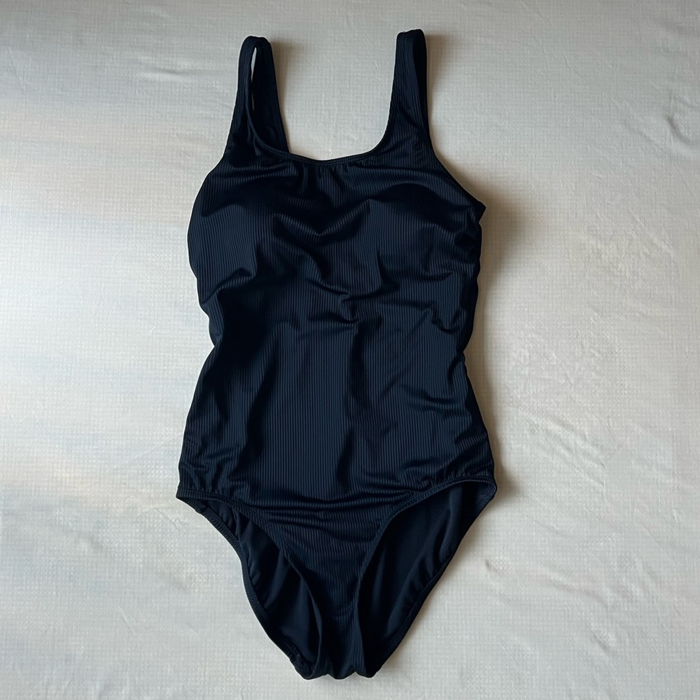 One piece swimsuit